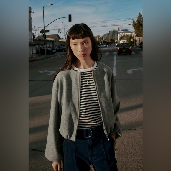 Zara Gray Soft Bomber Jacket, Size Medium - Picture 2 of 9